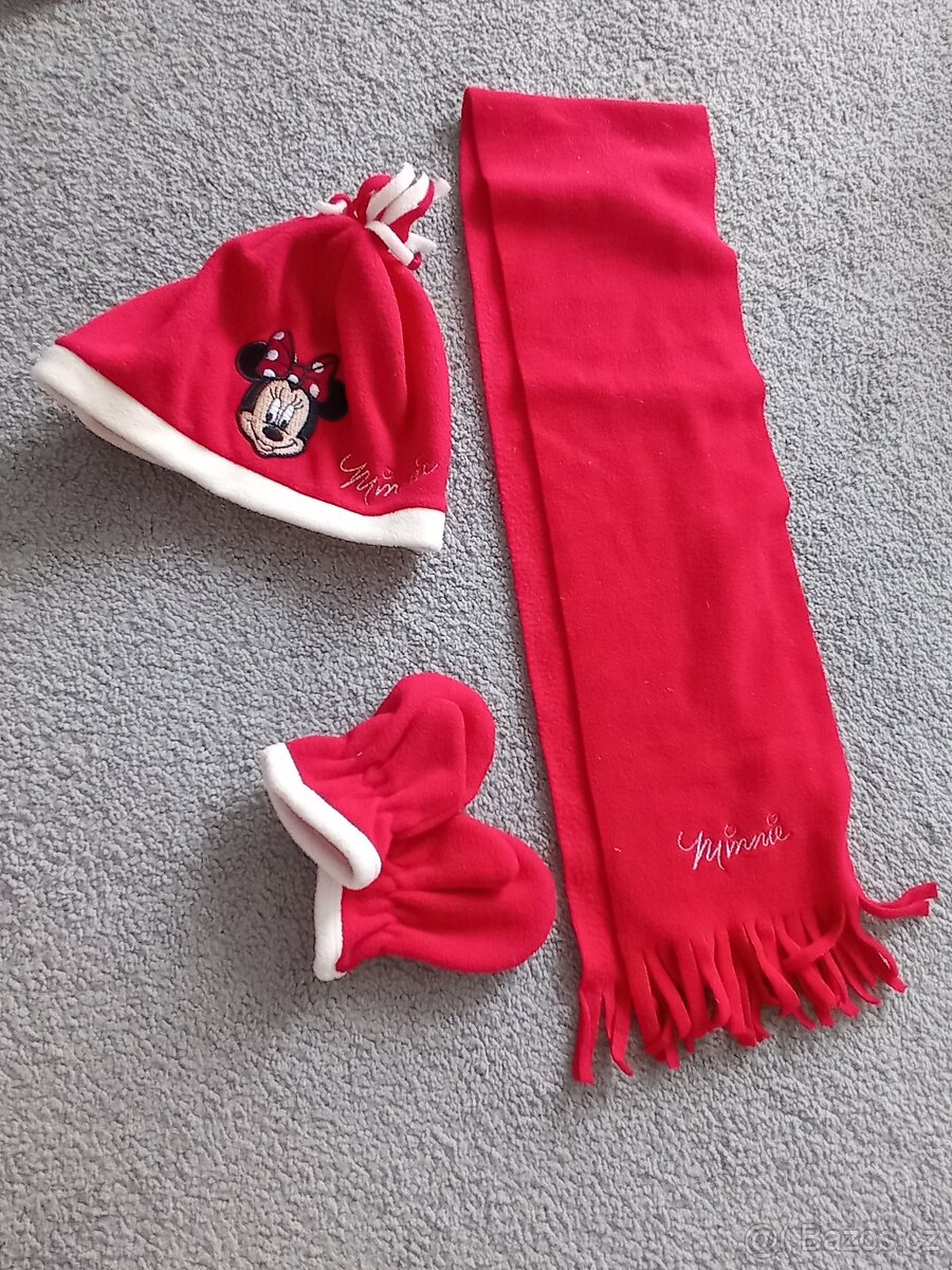 Čepice, rukavice a šály