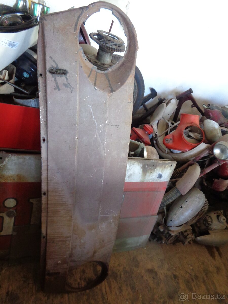 Škoda 100 110R nové original předni čelo