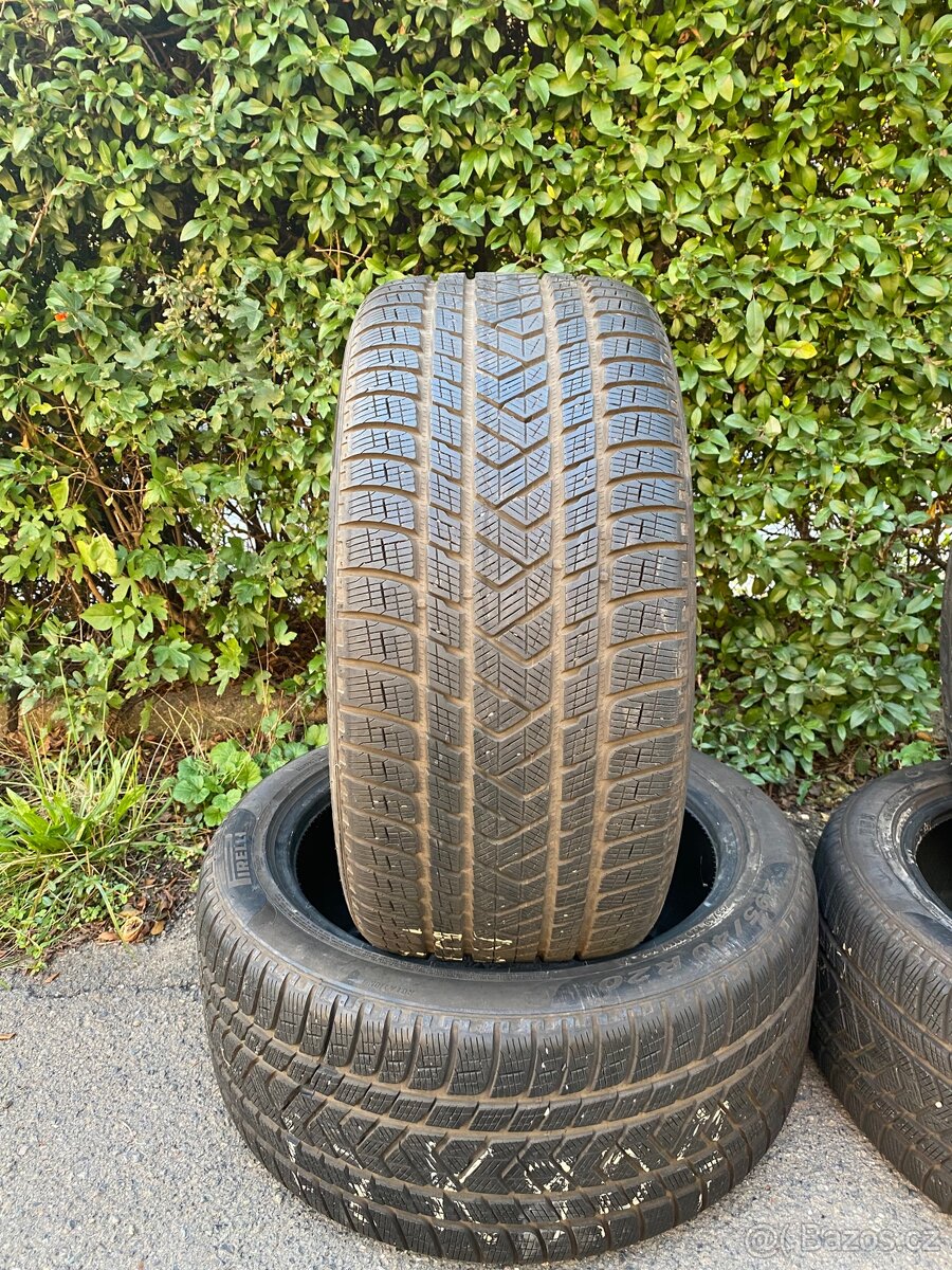 295/40 R20 106V Pirelly 2x6mm dot2019 zimní