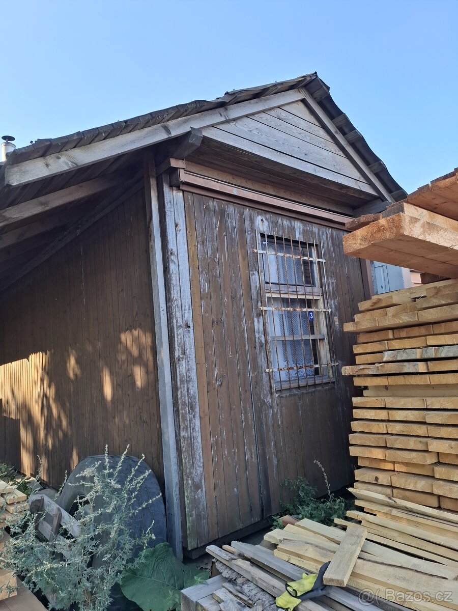 Obytná buňka se střechou