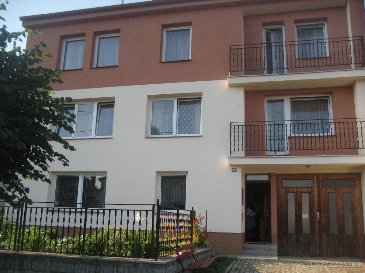 Byt 1+1 (48 m2) s terasou (16 m2) k pronájmu Hříšice u Dačic