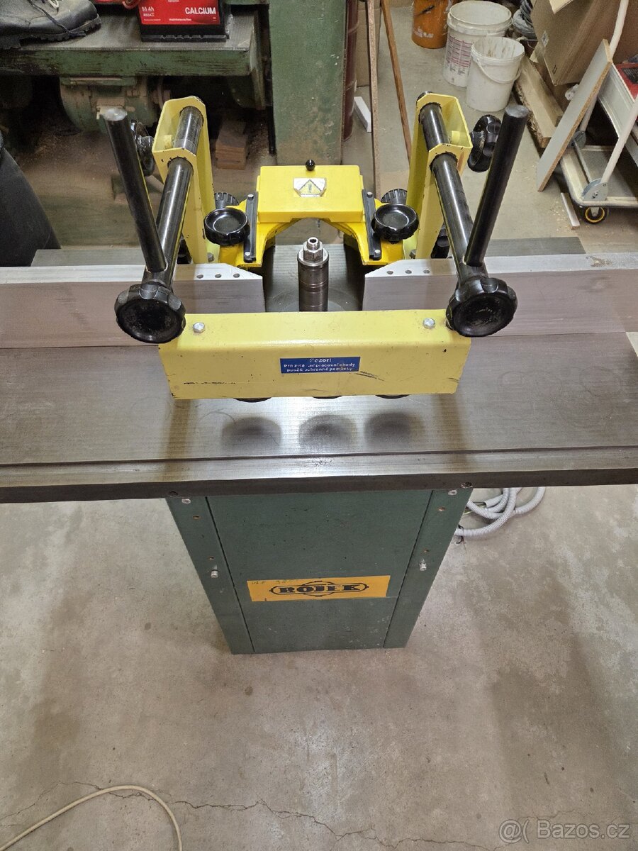 Spodní frézka Rojek FS 300