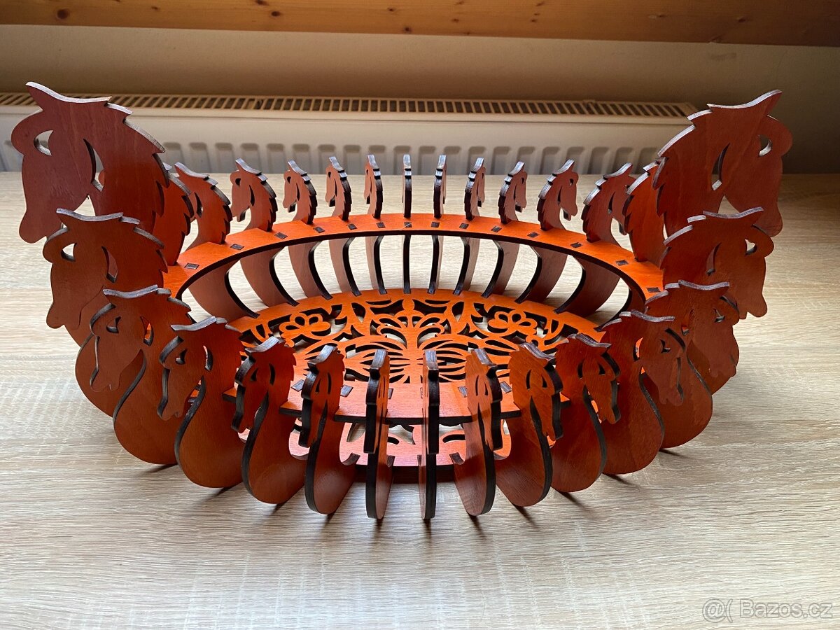 Umělecký předmět loď