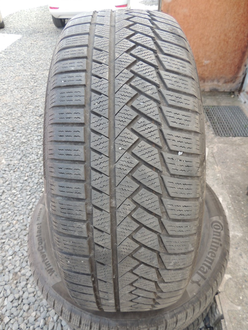 4ks zimních pneu Continental TS850P,235/55/18,dot32/22
