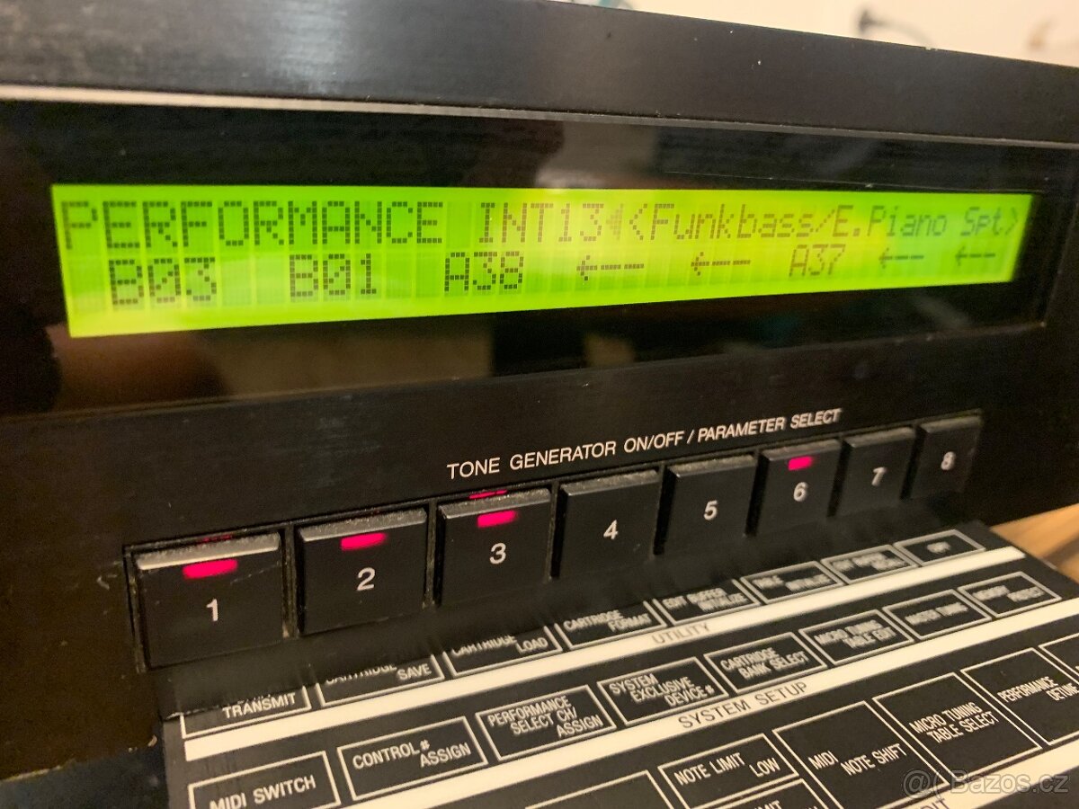 Yamaha TX8O2 zvukový vintage modul na ND