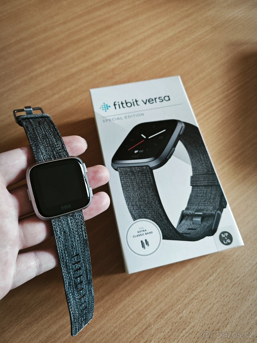 Hodinky Fitbit Versa