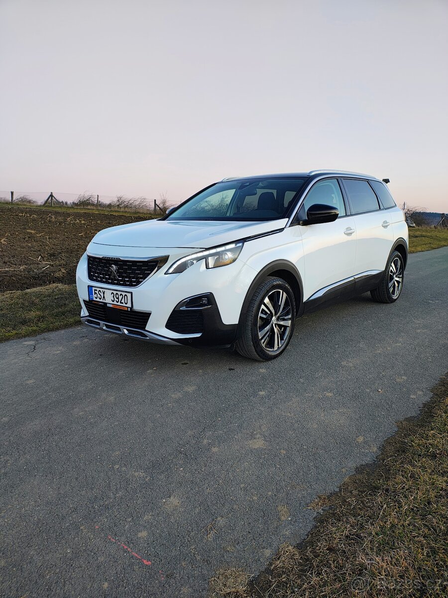 Peugeot 5008 1.5HDI 96kw 7 míst automat