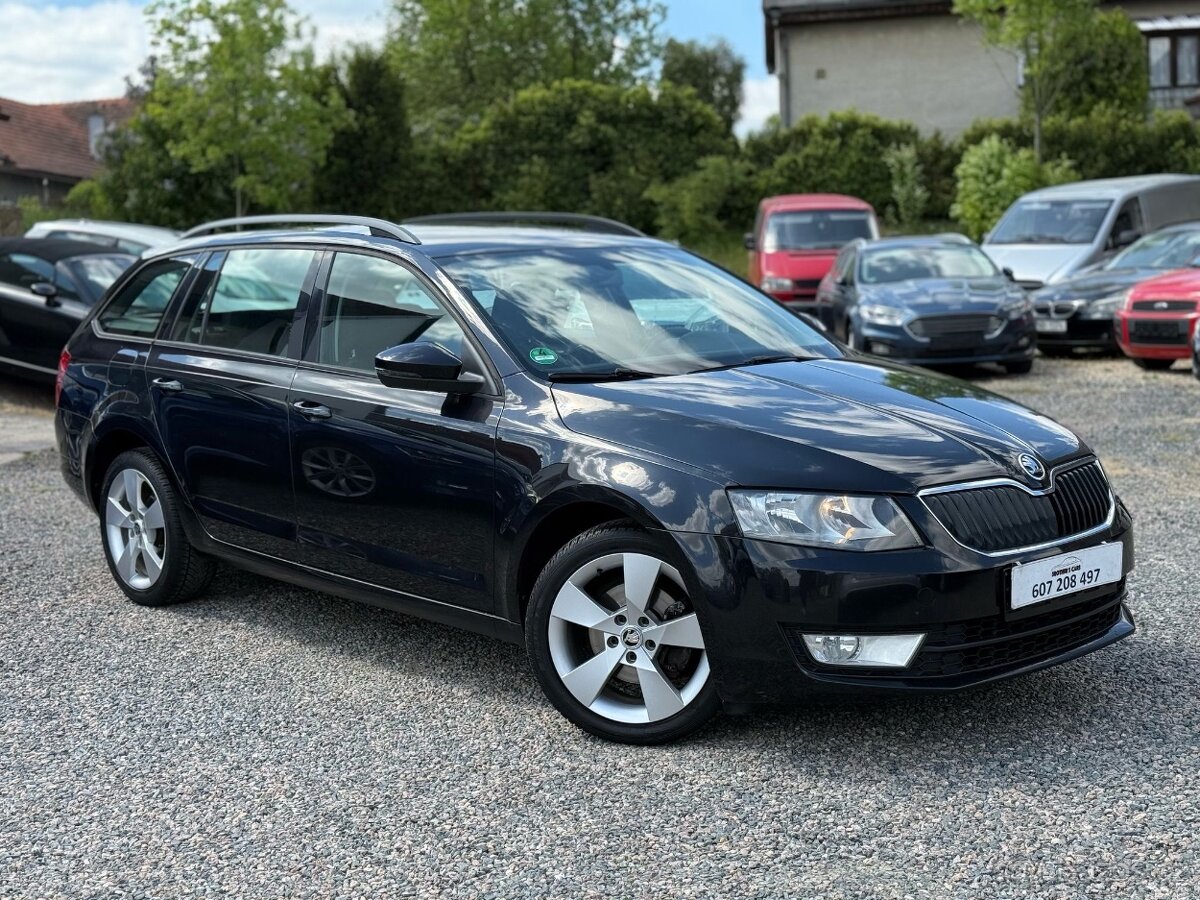 Škoda Octavia combi III 2.0tdi 110kw DSG-NAVI-SENZORY