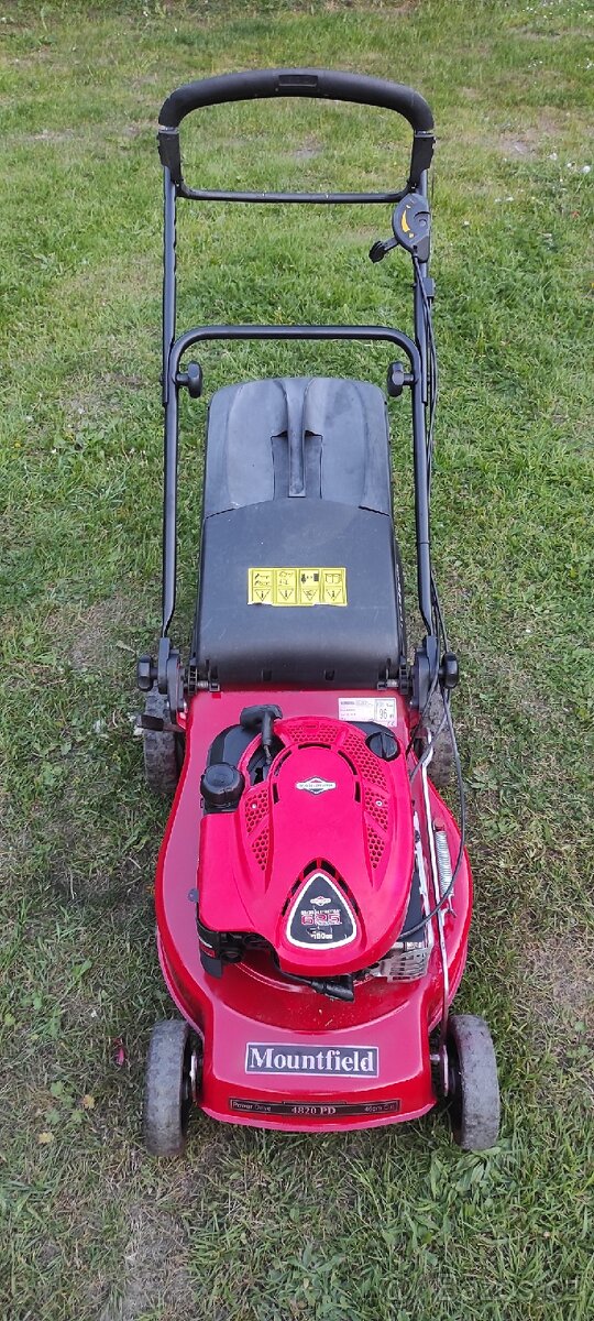 Benzínová sekačka Mountfield 4280 od 46 cm