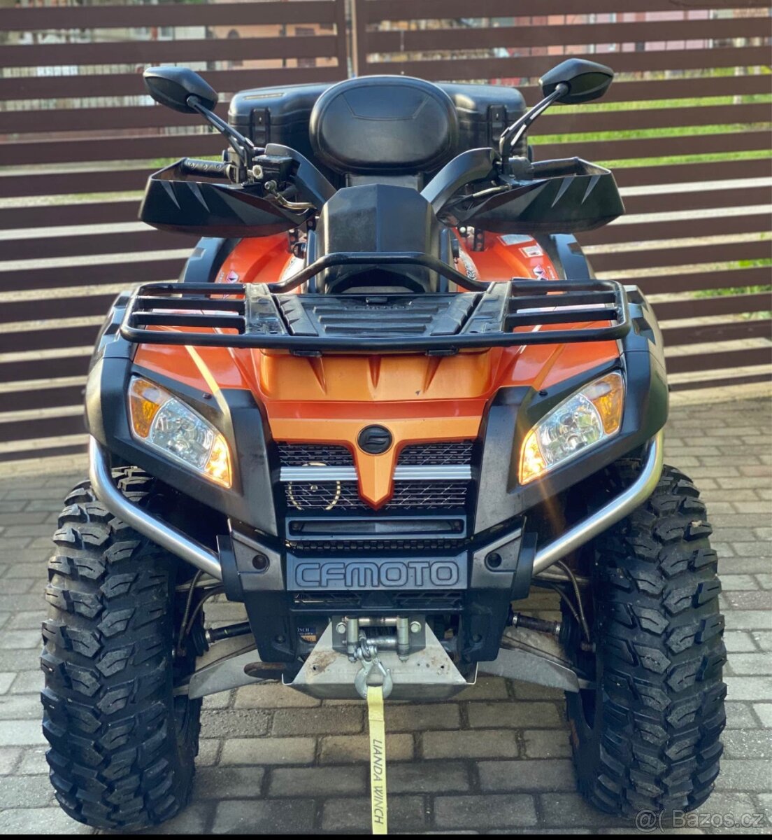 CF MOTO X8 4x4 800ccm V-twin