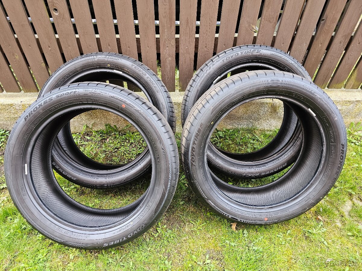 Toyo Proxes Sport 235/50 R20 100W