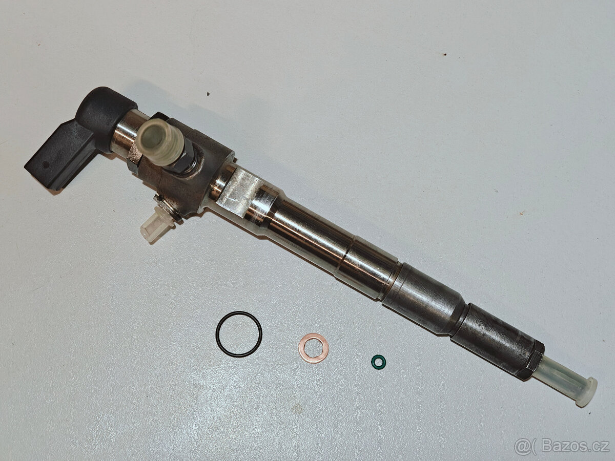 VAG vstřik 1.6 TDI 03L130277B - stav 100%