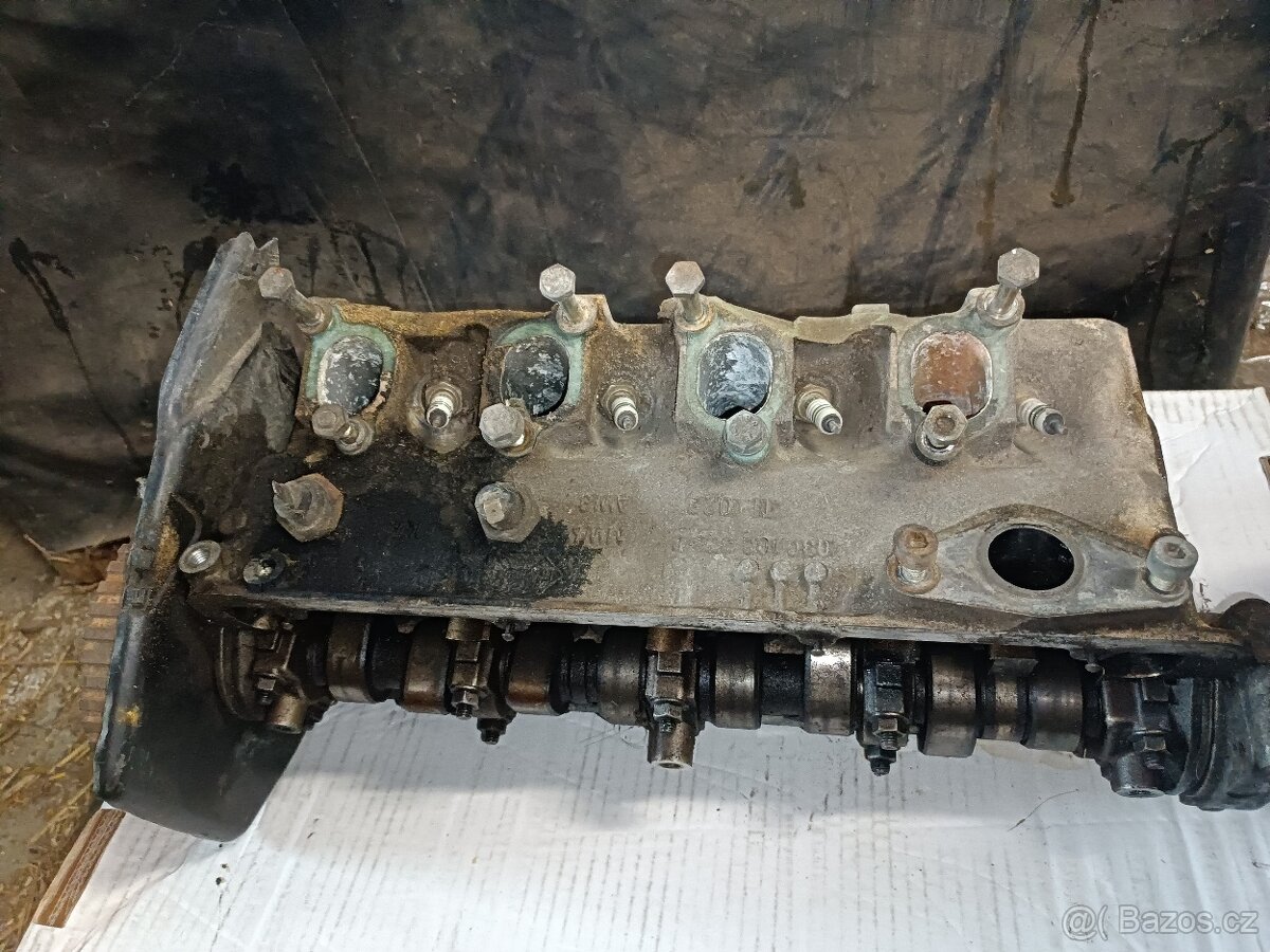 Hlava Wartburg 1,3