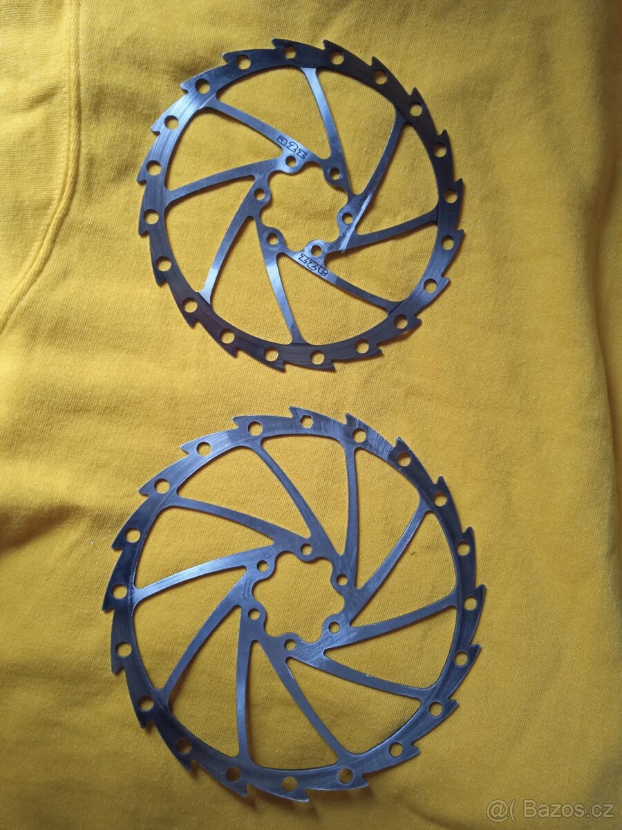 Kotouče 180 mm a 160 mm