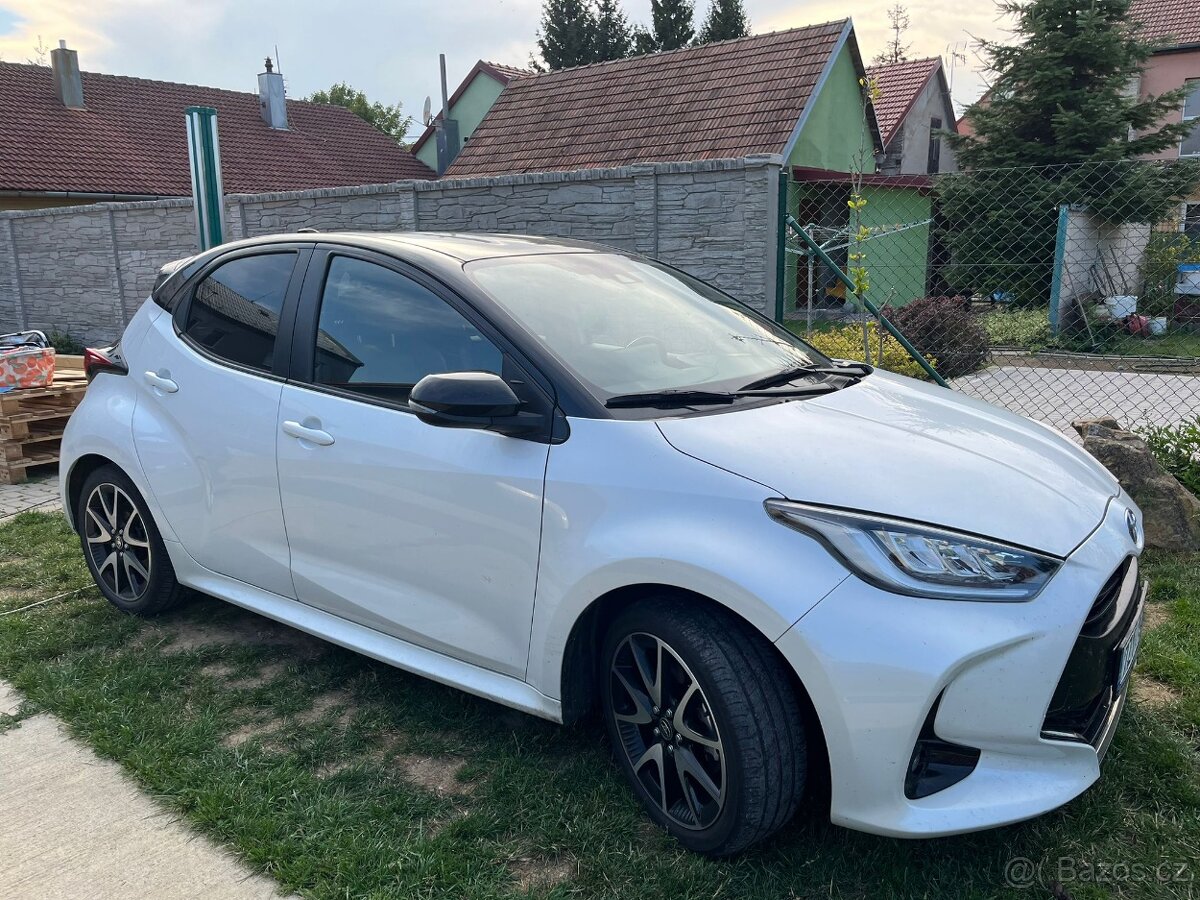Toyota Yaris Hybrid
