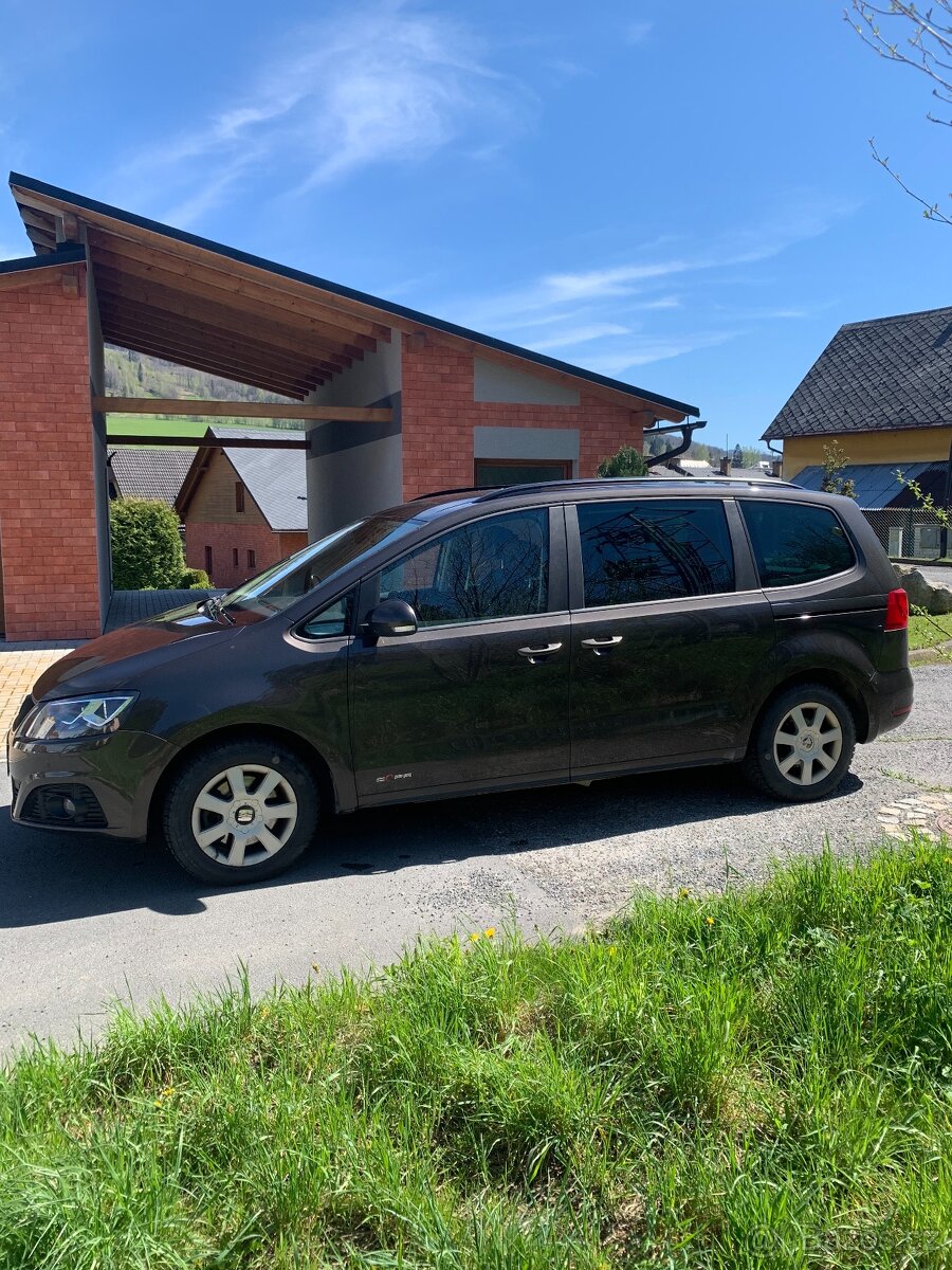 SEAT ALHAMBRA 130KW 2014 max výbava