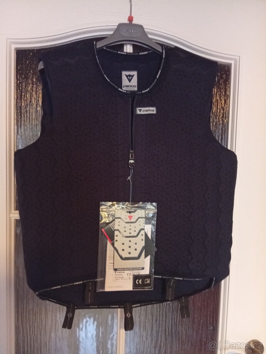 Jezdecká bezpečnostní vesta Dainese vel.XL