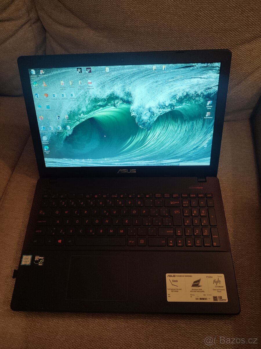 Notebook Asus F550V