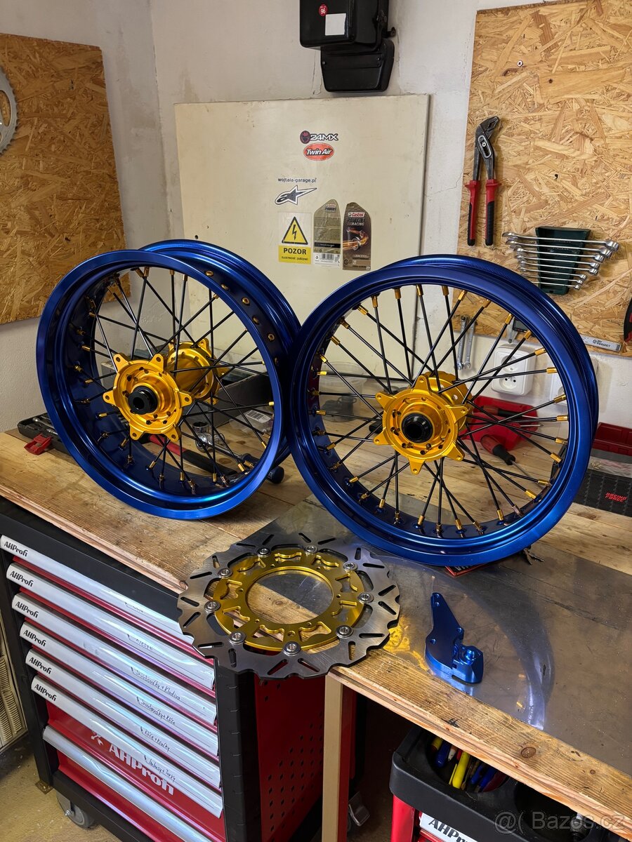supermoto kola ktm exc 300