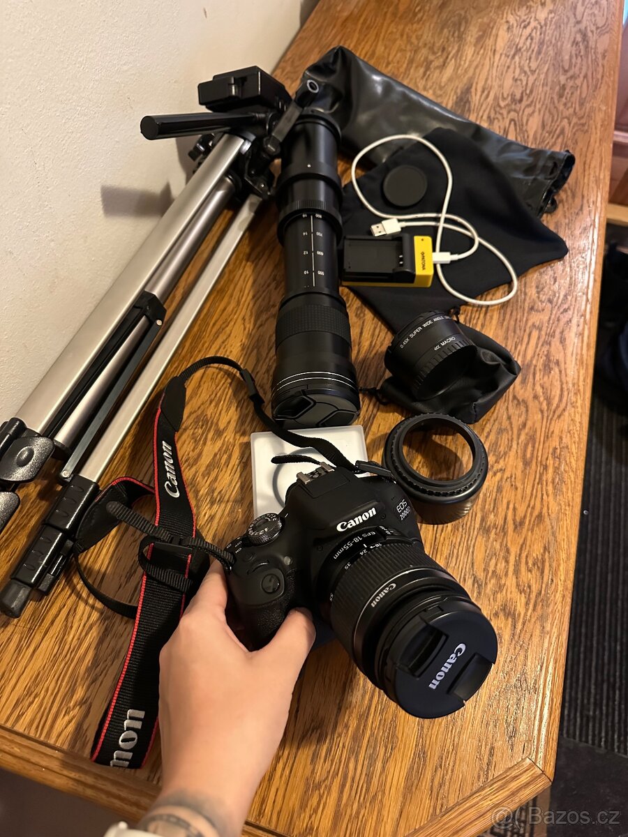 Fotoaparát set Canon EOS 2000D