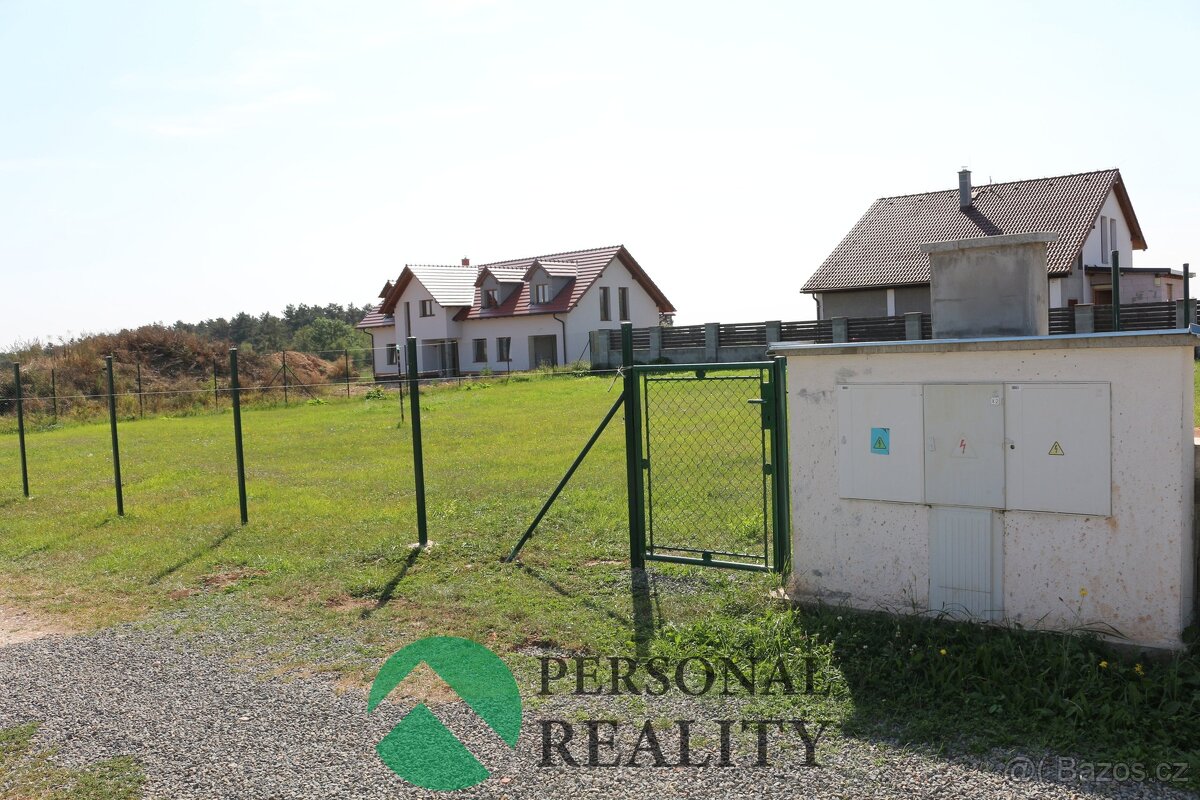 Prodej pozemky pro bydlení, 895 m² - Milostín - Povlčín