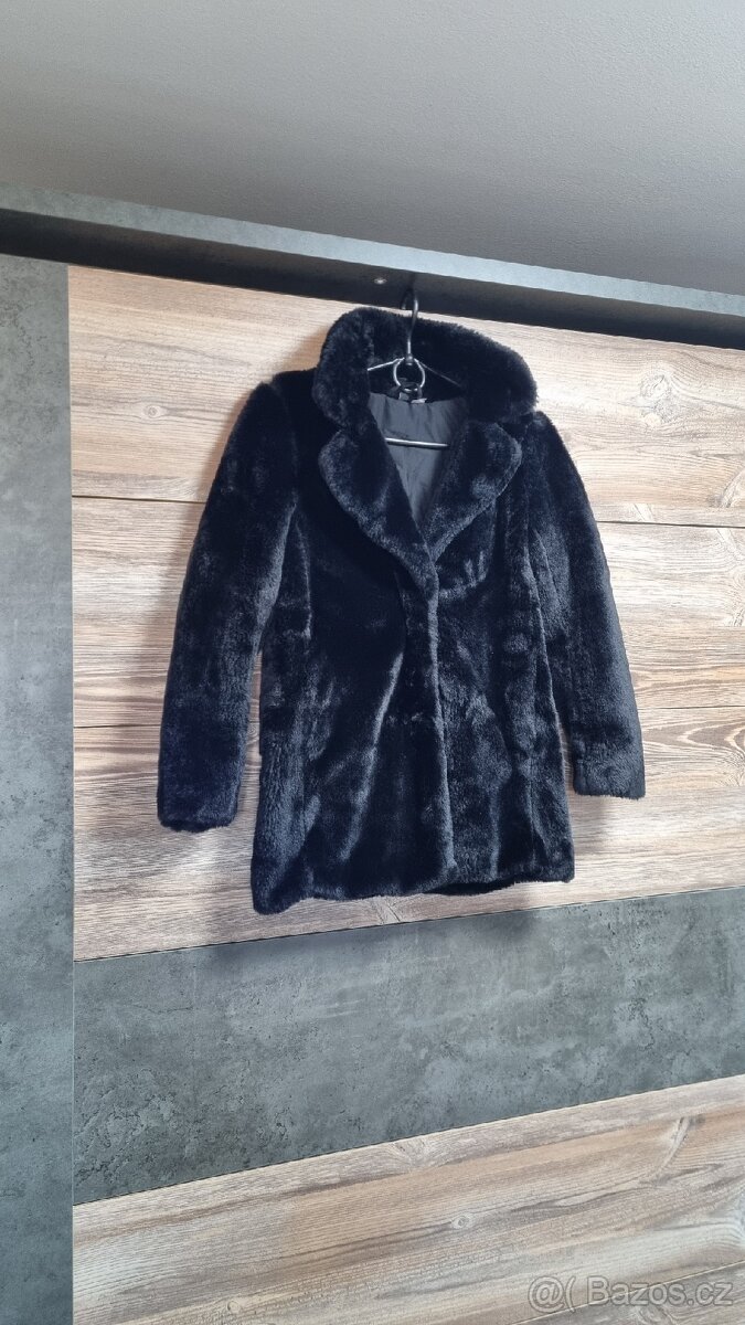 KOŽEŠINOVÝ KABÁT H&M - XS