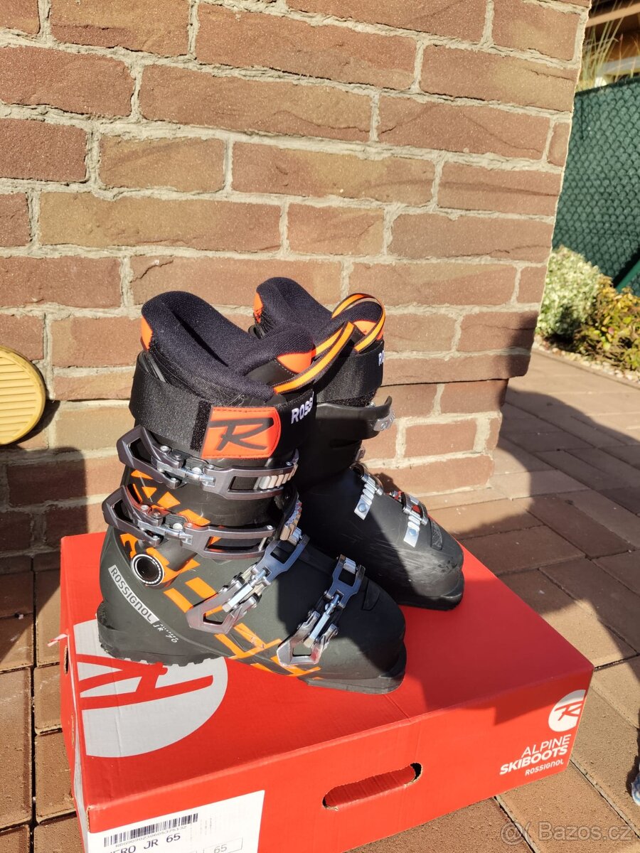 Prodám dětské lyžařské boty Rossignol