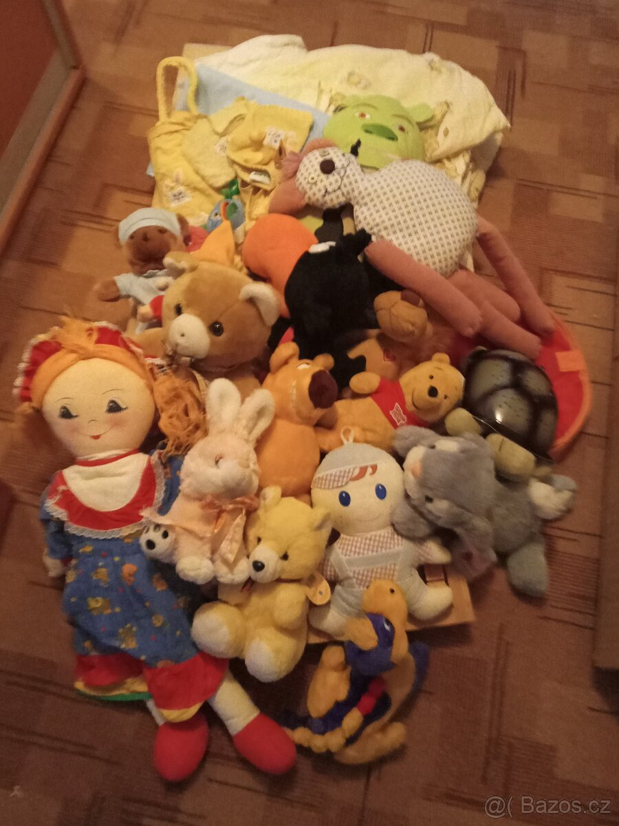 Obr balík věci pro dítě