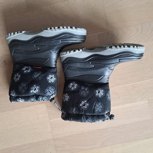 sněhule/zateplené poloholínky Demar