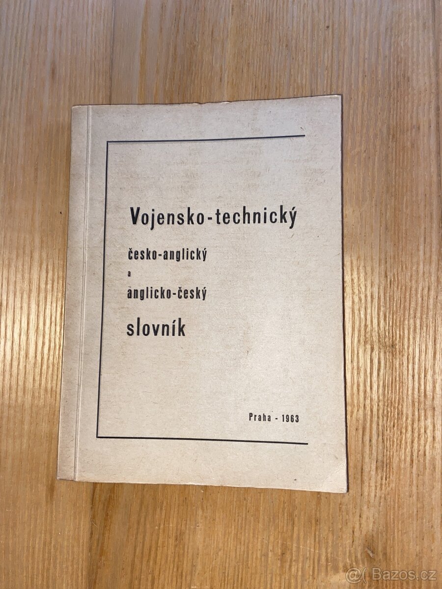 Vojensko-technický česko-anglický slovník