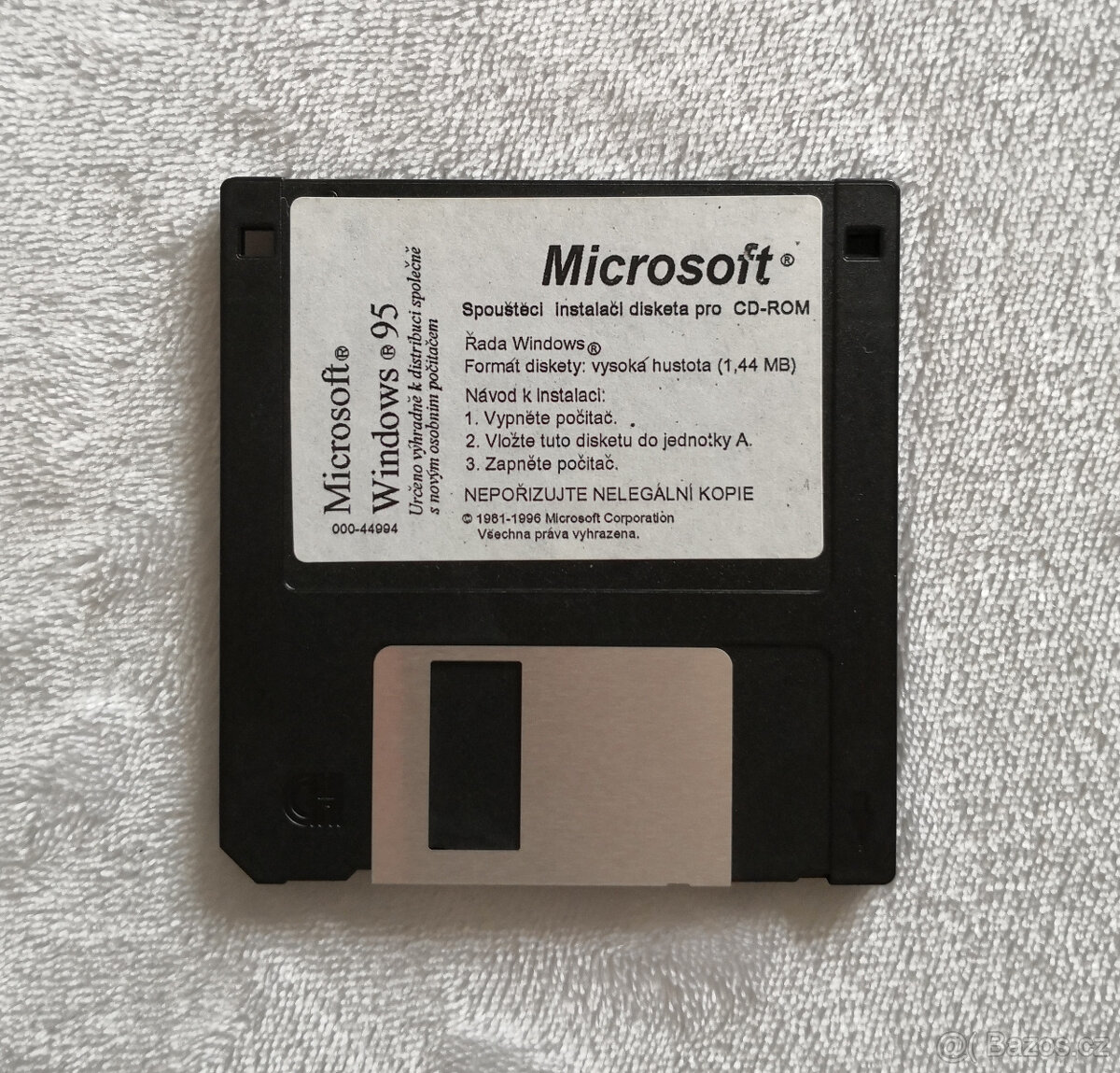 Originál Microsoft Windows 98 spouštecí instalační disketa