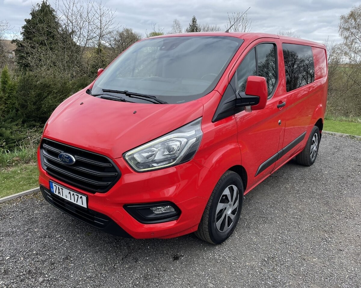 Ford transit Custom 1majitel ČR. 6 míst. Rv 2019.