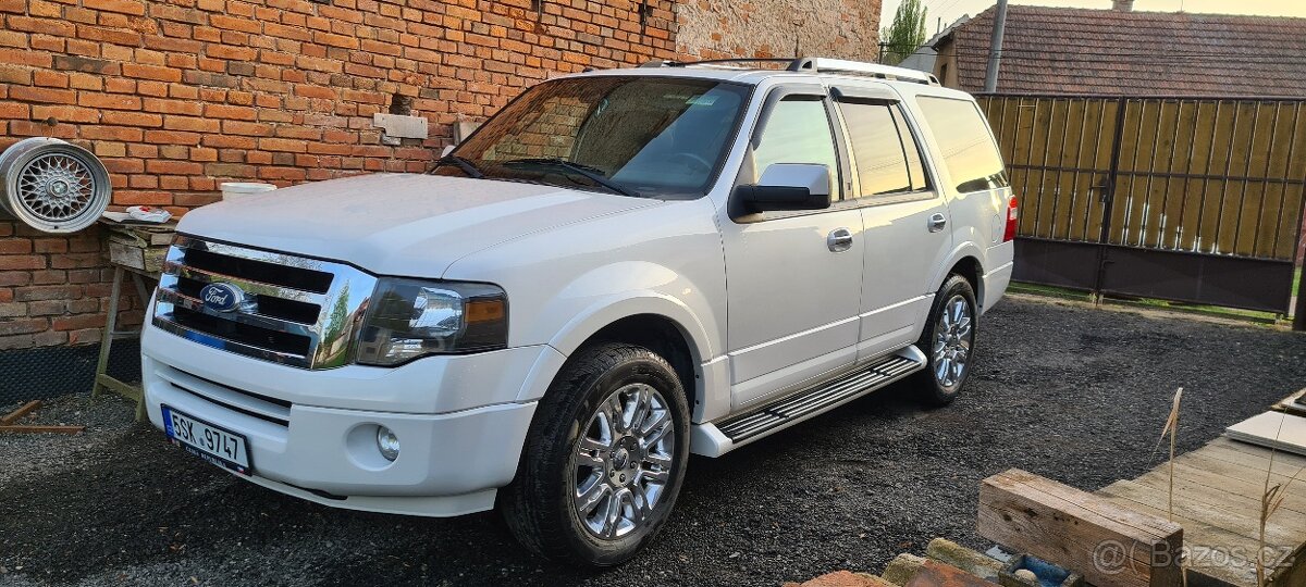 Ford Expedition Limited 2011, 126t.km,5,4 LPG, 2WD