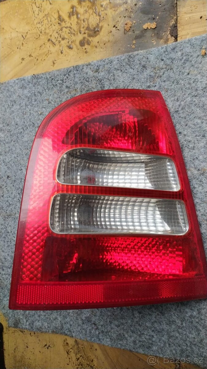 Zadní světlo - levé + pravé zadní, Škoda Octavia 1