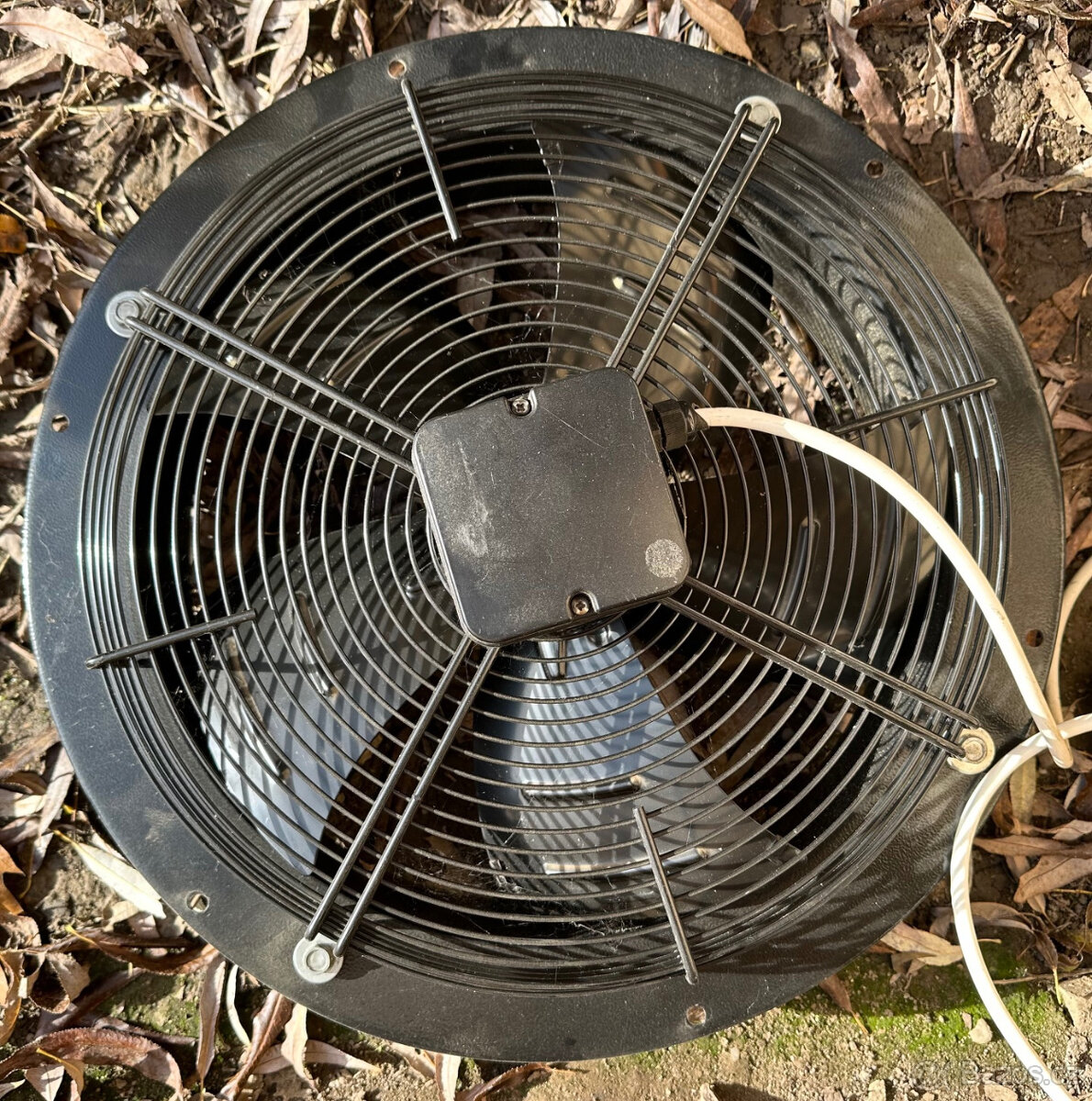 Průmyslový ventilátor odtahový Dalap RAB O TURBO Ø 420mm