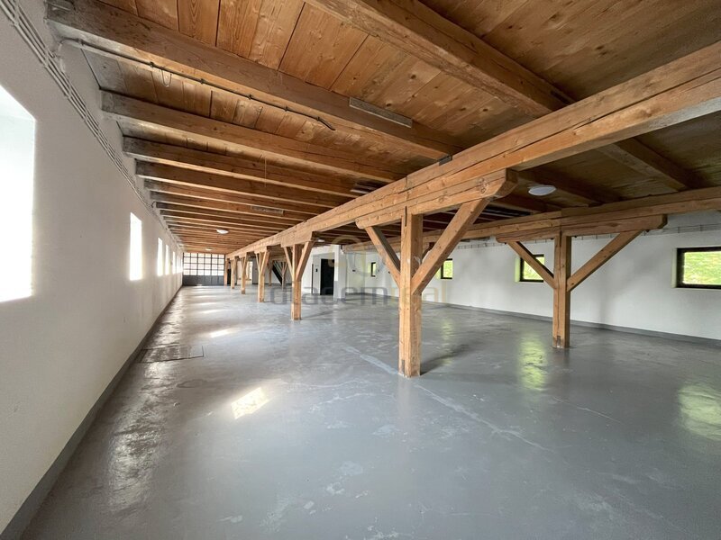 Pronájem skladových prostor 100 m2 - U Dolního Skrýchova u J