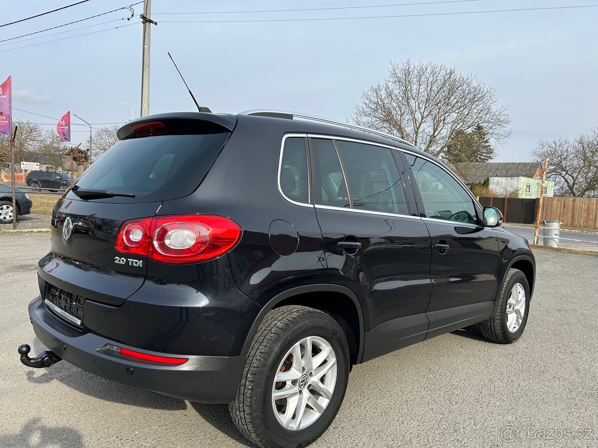 VW Tiguan 2.0 TDI 4x4 SERVISNí KNIHA