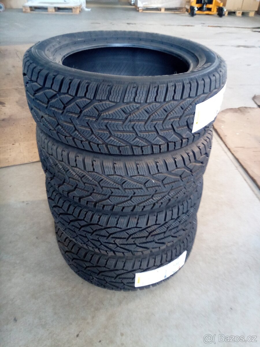 Sada nových zimních pneu Kormoran 195/55 R 15