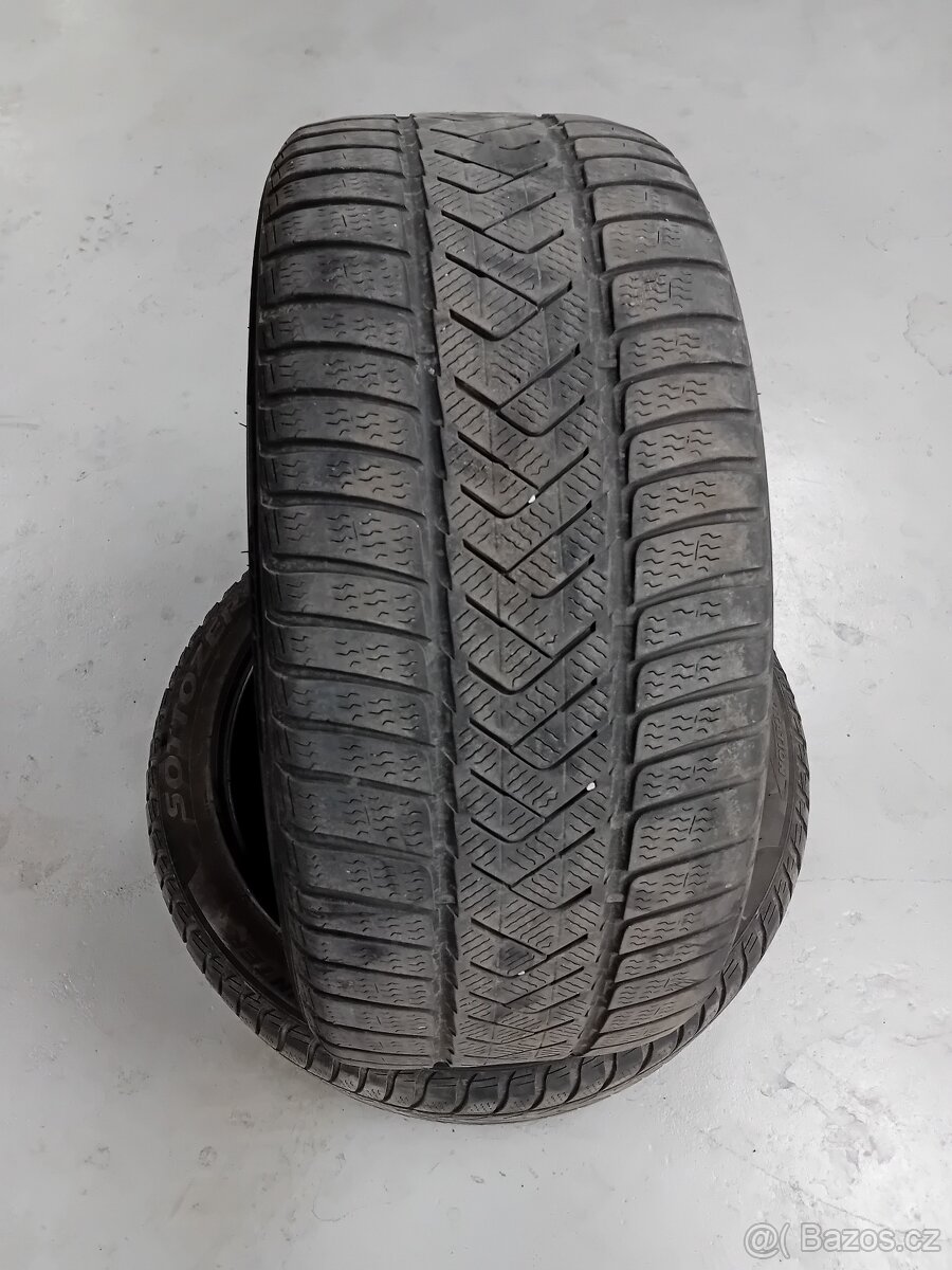 2x pneu Pirelli Sottozero 3 275/40 R18