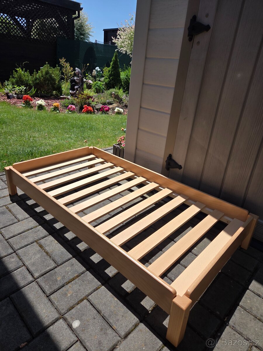 Dětská postýlka IKEA + 2 matrace