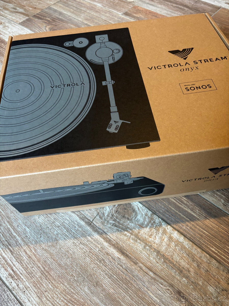 Victrola VPT-2000 Stream Onyx gramofon