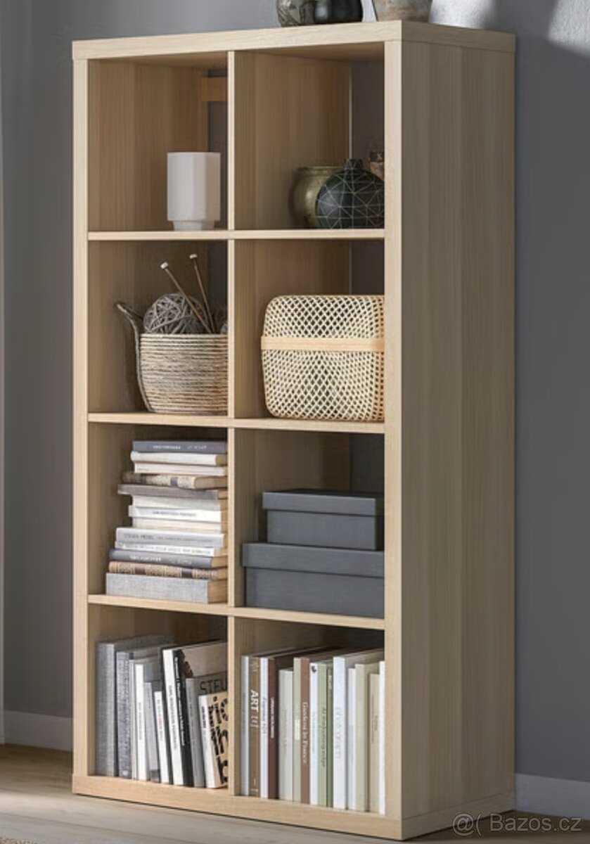 Kallax 2x4 (k dispozici 2 kusy)