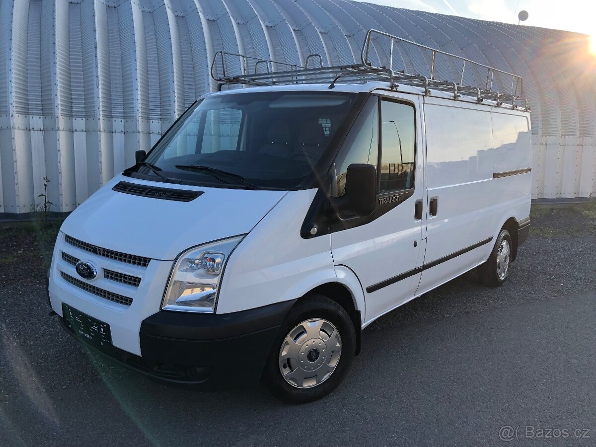 Ford tranzit L2H1 r.v 2012 2.2 tdci 92Kw 2x šoupačky 6rychlo