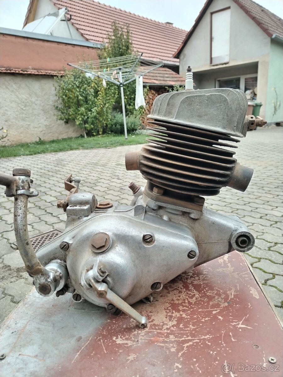 Motor ČZ 175 předválečná