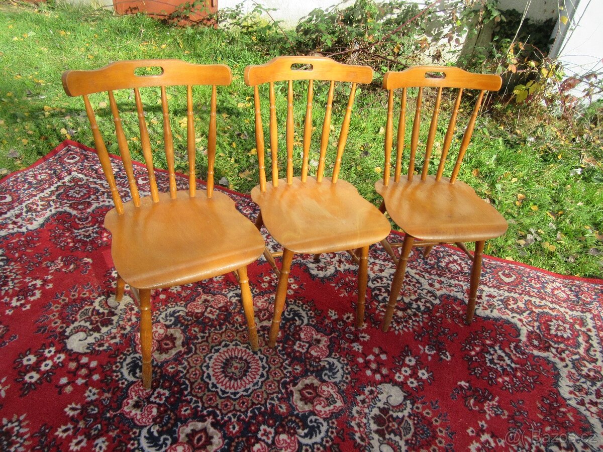 Nabízím retro židle Ton Ironica. Pevná konstrukce. Jen co j