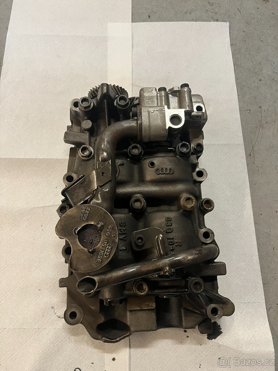 Vyvažovací hřídel, olejové čerpadlo PASSAT B6 2.0 TDI