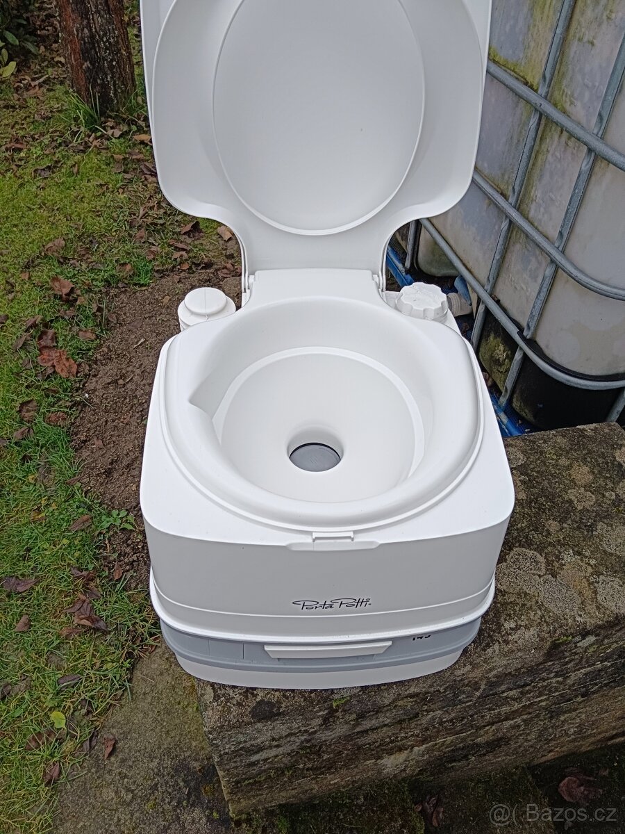 WC chemické mobilní