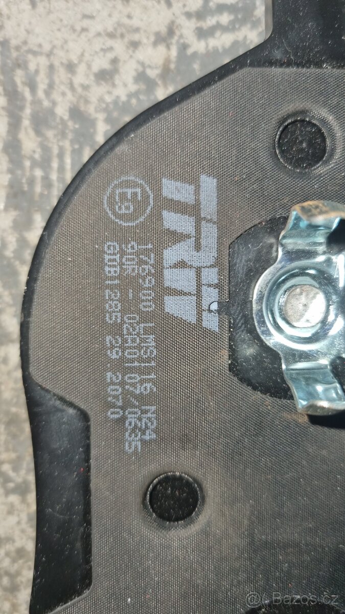 Brzdové destičky GDB1285