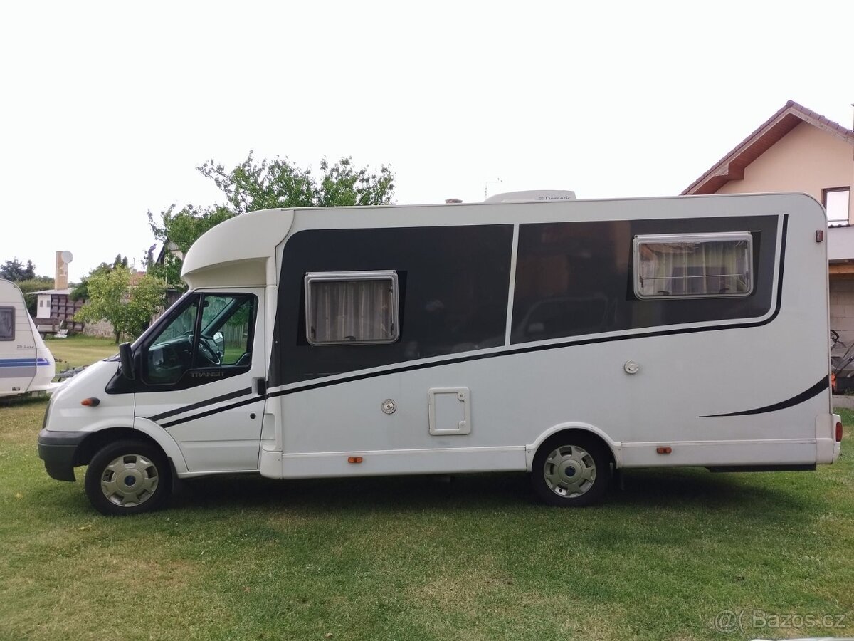 FORD CAPRON 2.2TDCI. 3.500kg. R 2008. Sprcha. 2x Klima.