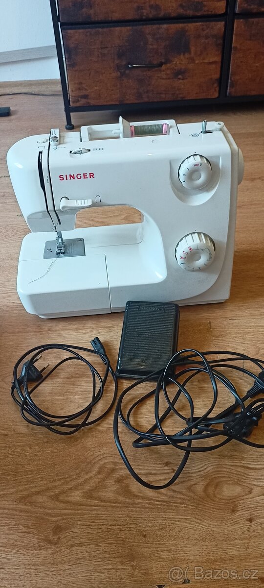 Šicí stroj Singer